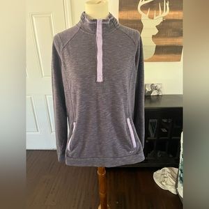 Avalanche woman’s fleece 1/4 button up